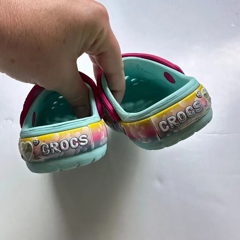 CROCS unicorn details